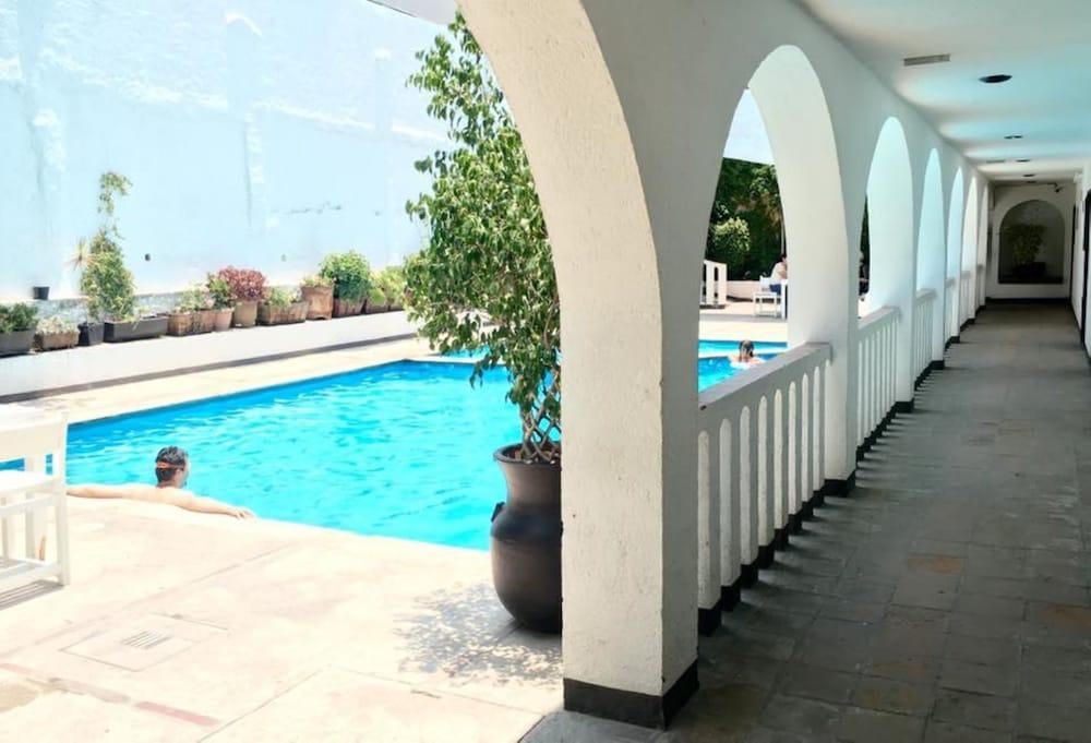 Hotel Calli Quetzalcoatl Чолула Экстерьер фото