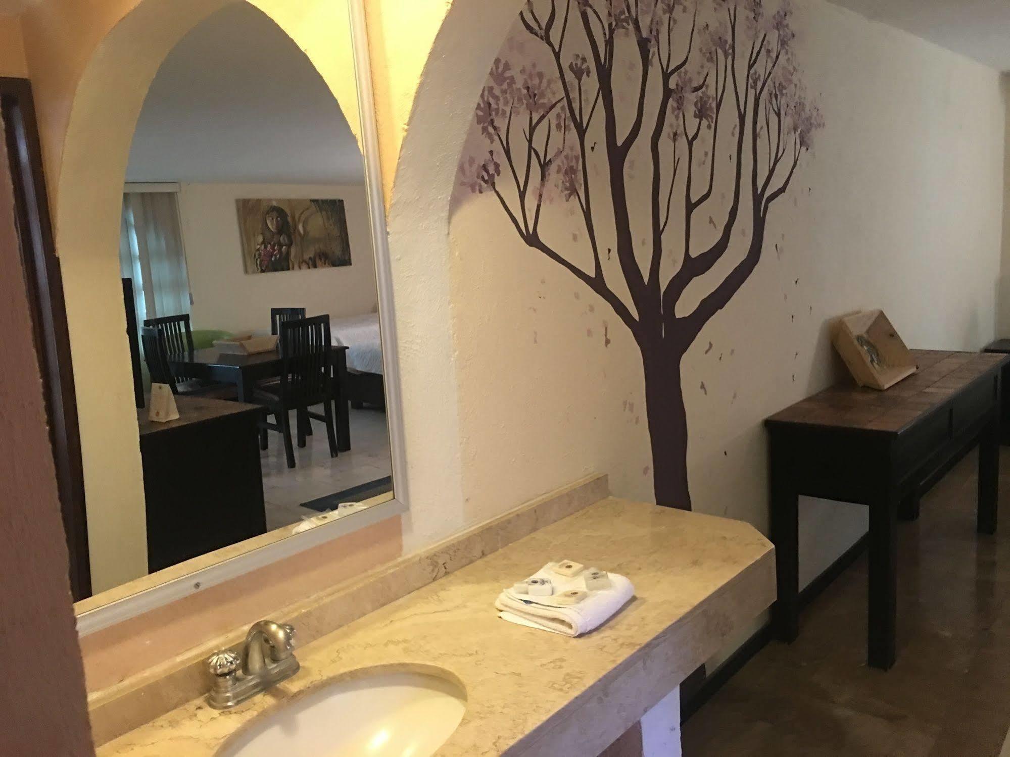 Hotel Calli Quetzalcoatl Чолула Экстерьер фото
